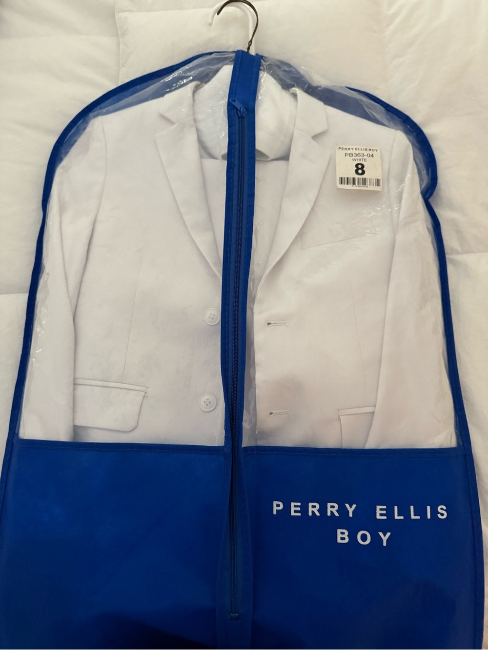 Perry Ellis White Boys' Dress 5 piece suit in Garment Bag